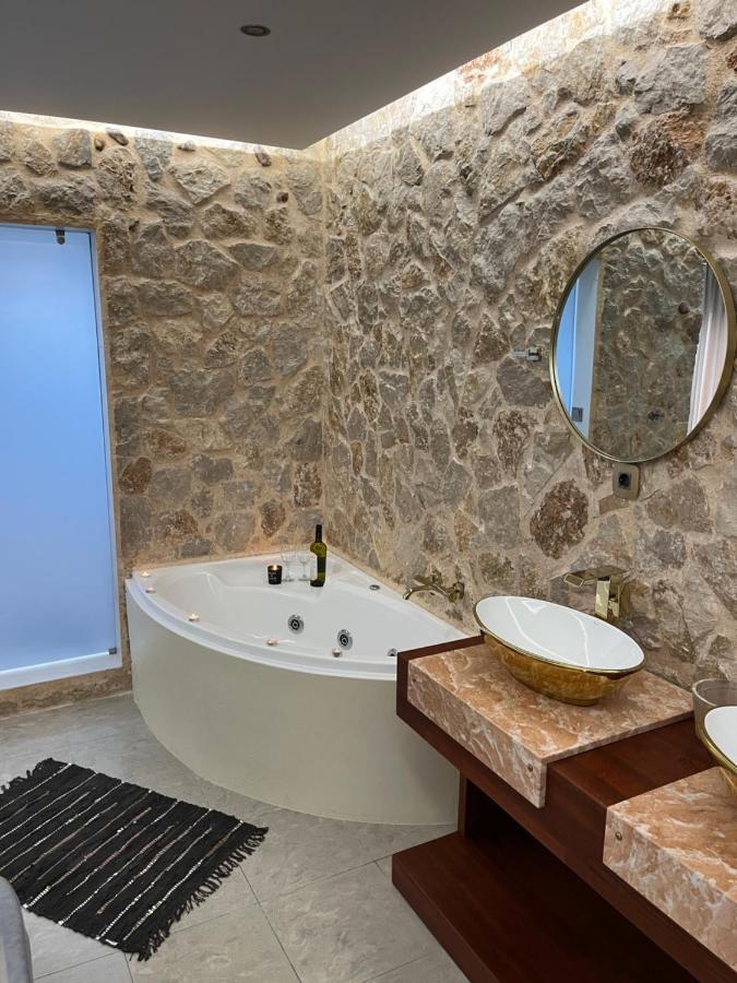 Lägenhet 2-luxury Jacuzzi White By The Sea *